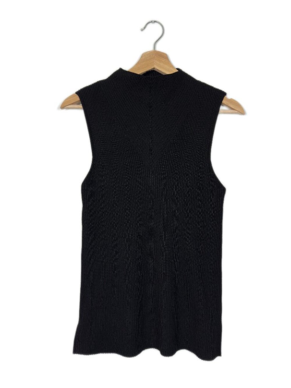 GNW Ribbed Mock Neck Sleeveless Top Size M Black Minimalist Business Casual Lux